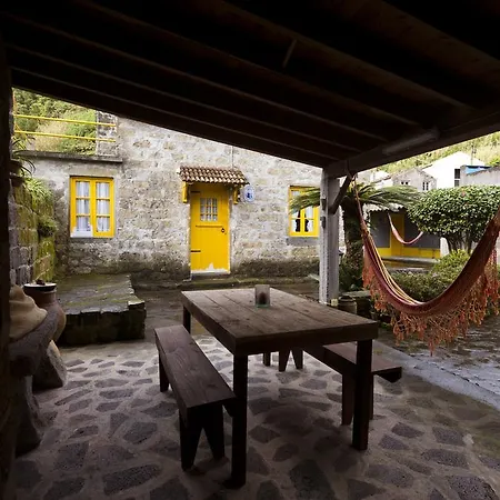 Casa Santa Rita Faial da Terra